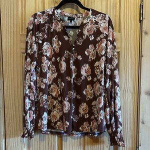 Buckle Floral Blouse in Brown and Pink